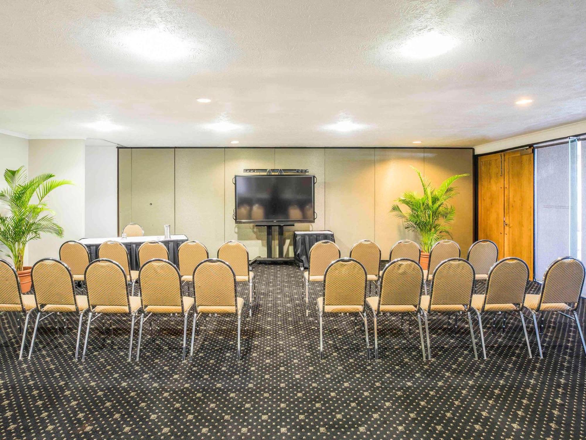 Mercure Townsville Exteriör bild
